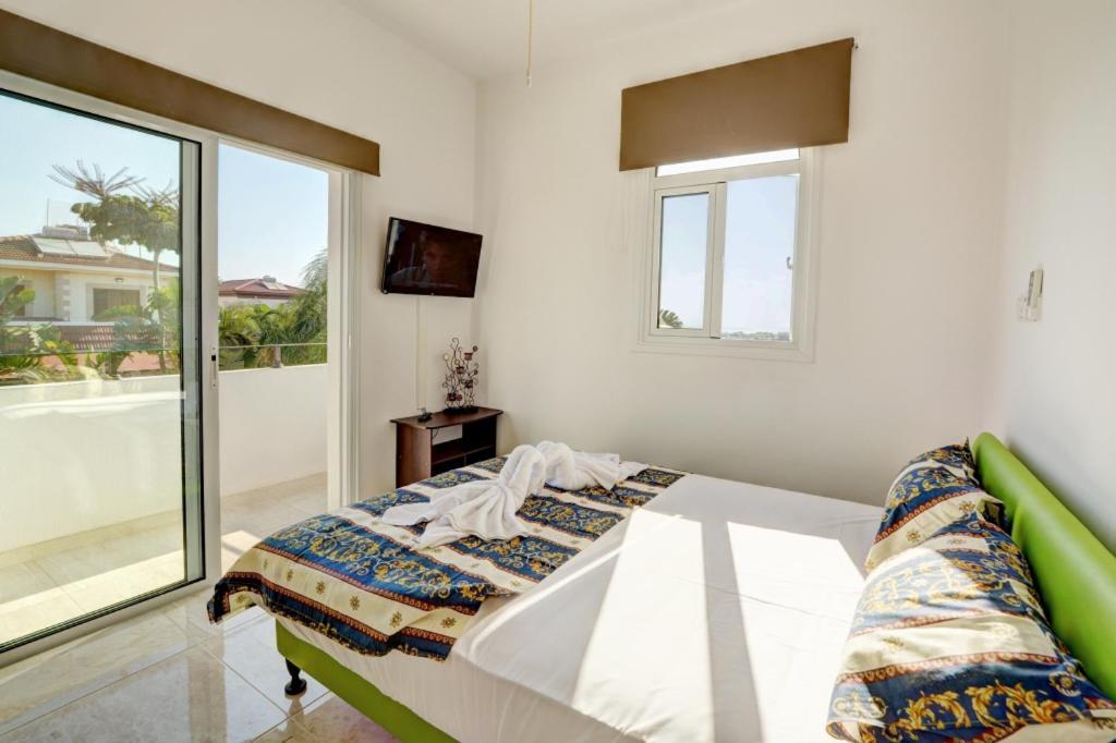 Villa Mario - 2Min Walk From Kapparis Beach Paralímni Eksteriør bilde