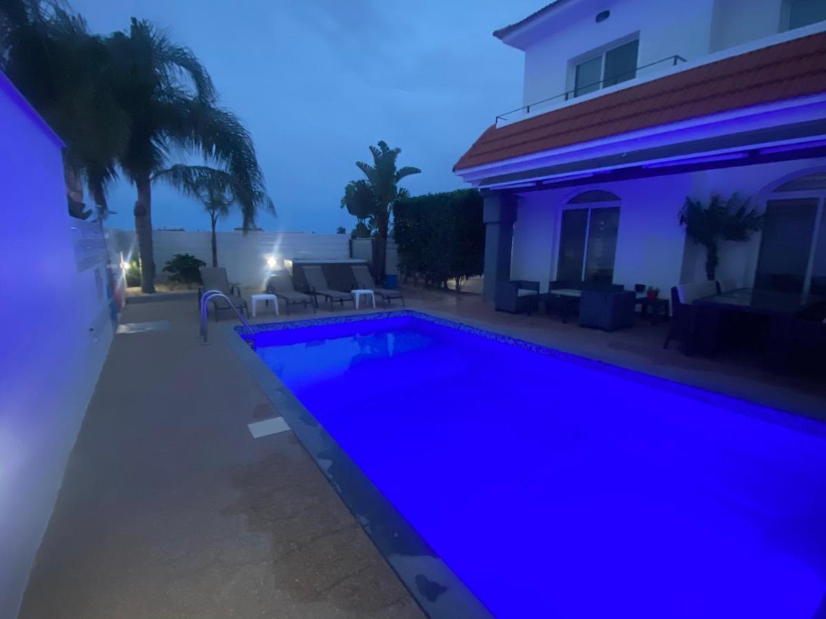 Villa Mario - 2Min Walk From Kapparis Beach Paralímni Eksteriør bilde