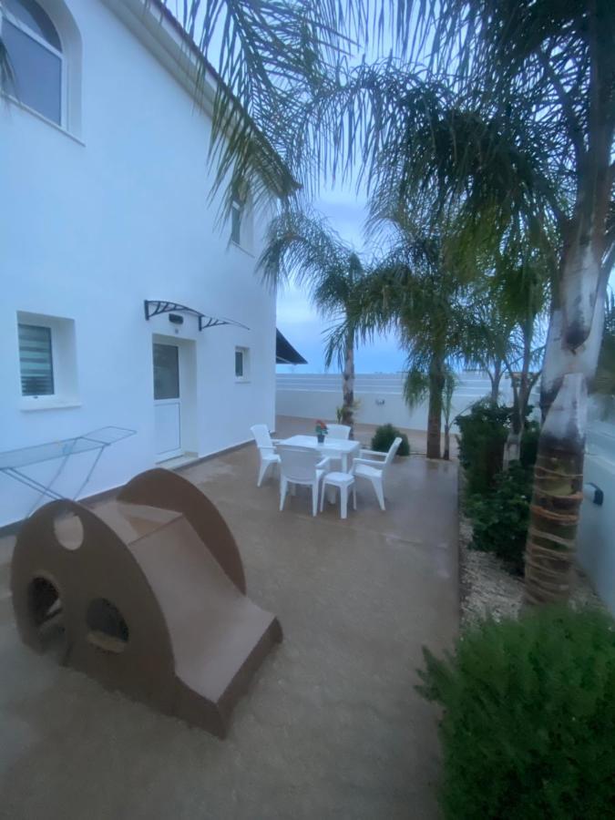 Villa Mario - 2Min Walk From Kapparis Beach Paralímni Eksteriør bilde